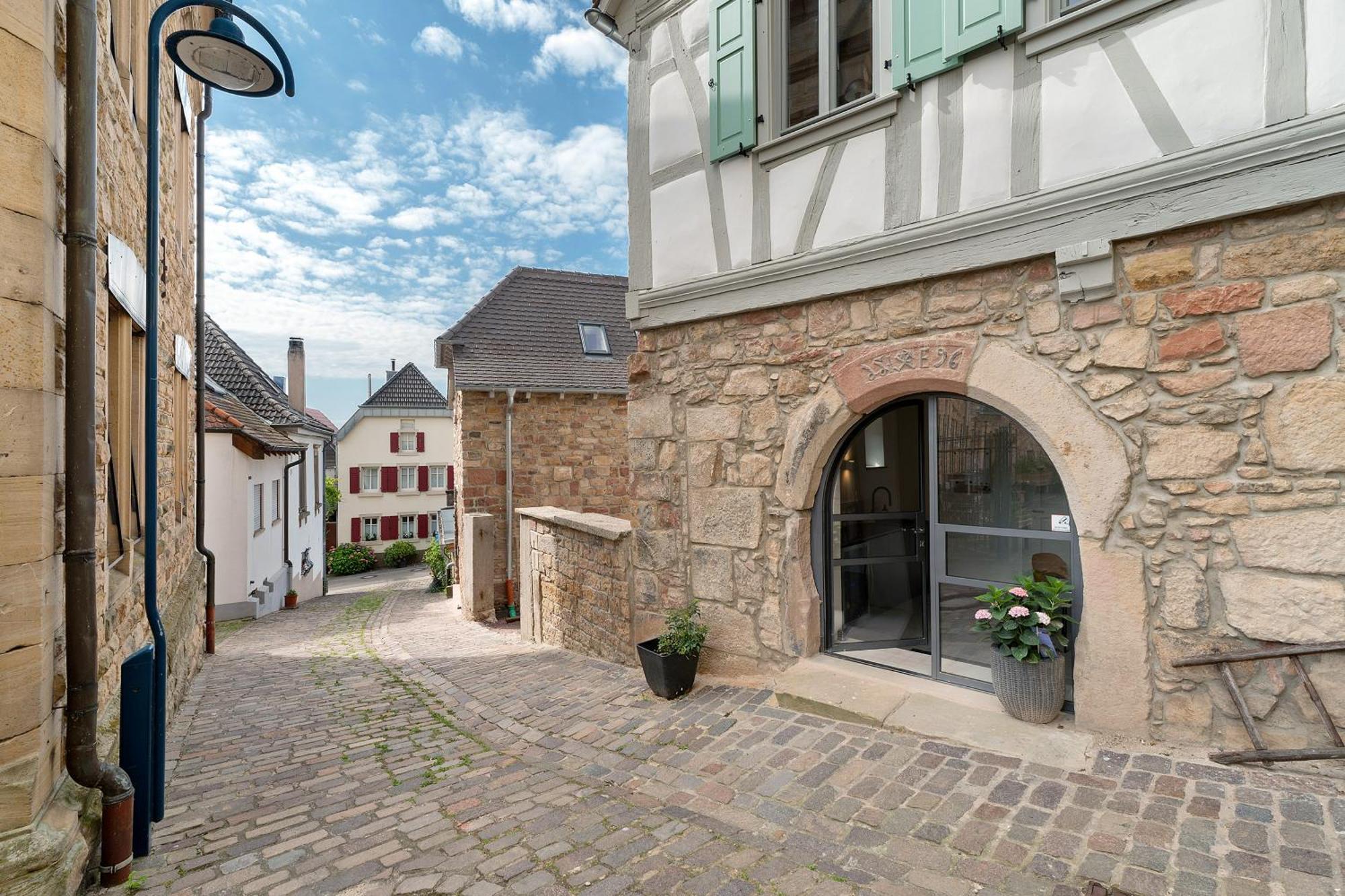 Alte Pfarrhaus Galerie * Gleisweiler